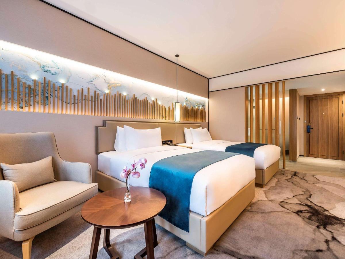 Mercure Chengdu Huapaifang Екстериор снимка