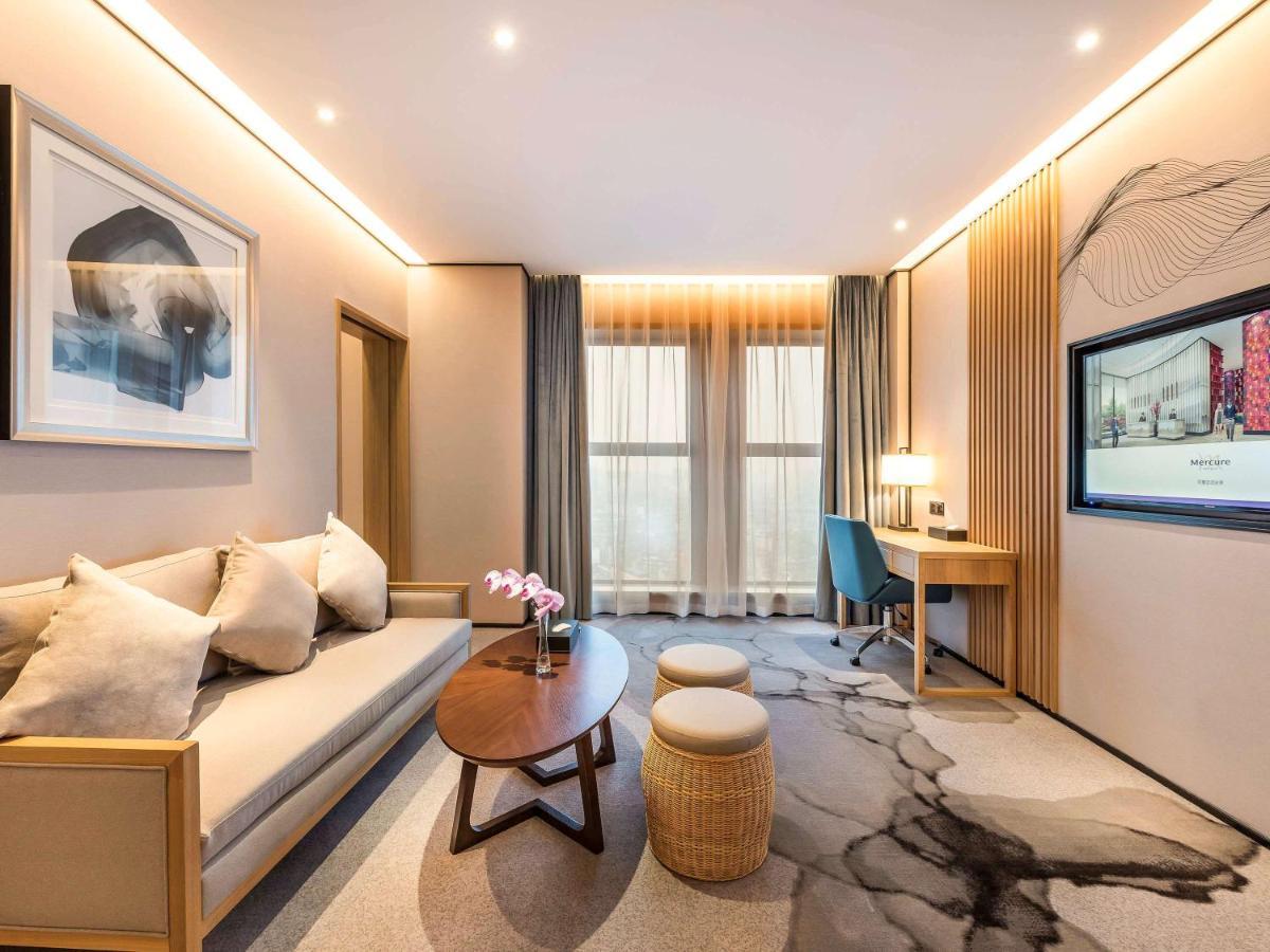 Mercure Chengdu Huapaifang Екстериор снимка