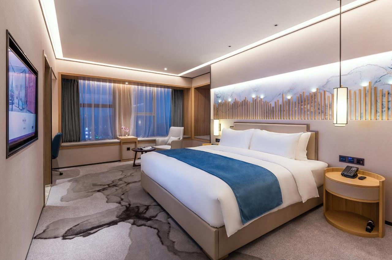 Mercure Chengdu Huapaifang Екстериор снимка