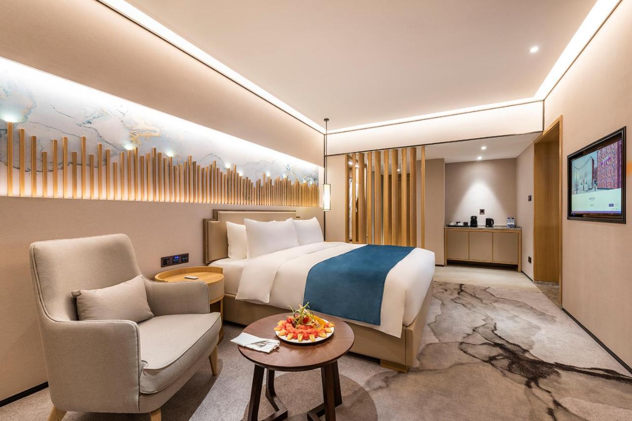 Mercure Chengdu Huapaifang Екстериор снимка