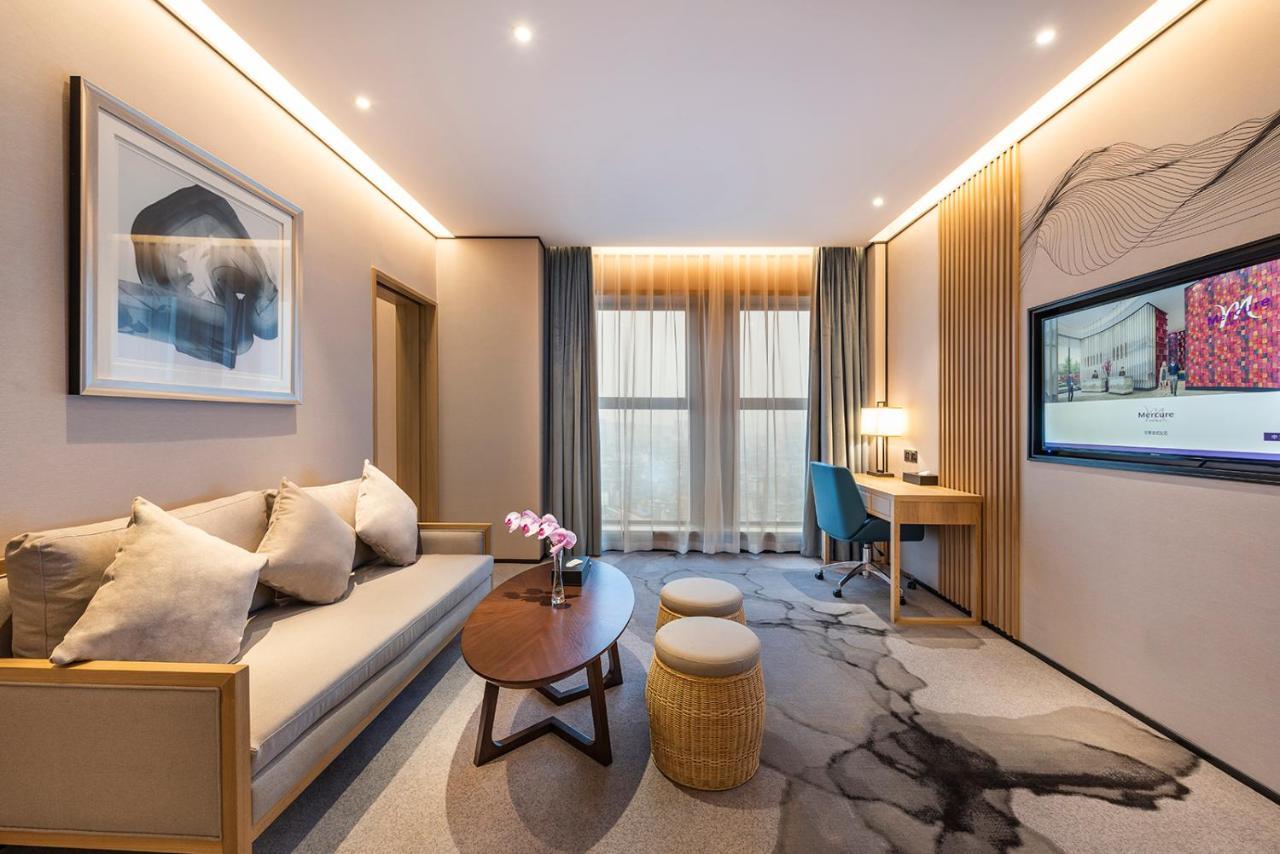Mercure Chengdu Huapaifang Екстериор снимка
