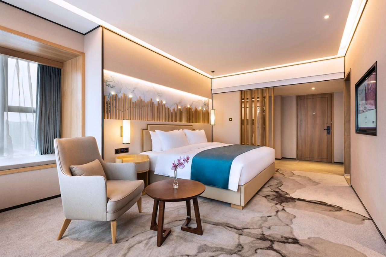 Mercure Chengdu Huapaifang Екстериор снимка