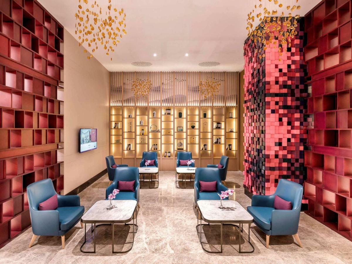 Mercure Chengdu Huapaifang Екстериор снимка