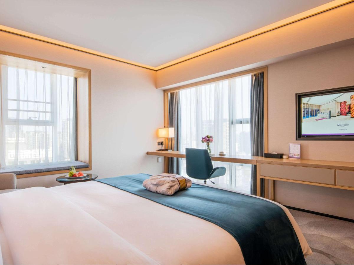Mercure Chengdu Huapaifang Екстериор снимка